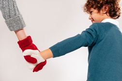 Projeto "Gloves" da Zippy apoia a Make-a-Wish Portugal 