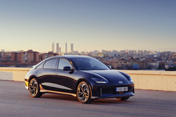 IONIQ 6 em 1º lugar no ranking ADAC EcoTest 2023 - Estabeleceu uma média de consumo real de 15,5 kWh no ADAC EcoTest 2023, um valor recorde 