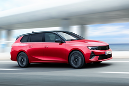 Novo Opel Astra Sports Tourer Electric já disponível para encomenda - Entre as primeiras station wagons totalmente elétricas do mercado