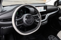 Lançado o Novo 500 “la Prima” berlina - Abertas as pré-reservas