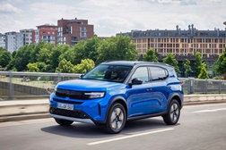 Opel Frontera GS: Um SUV familiar versátil com até sete lugares - Espaço em abundância