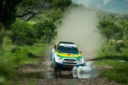 Dakar: Carlos Sousa termina especial rebocado pelo ASX do colega de equipa