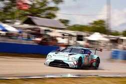 Henrique Chaves pronto para estreia Mundial - No Campeonato do Mundo FIA de Endurance - WEC