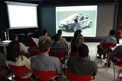 ”O automóvel do futuro evitará todos os acidentes”