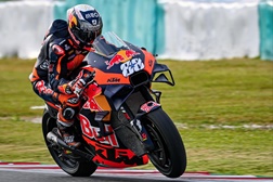 MotoGP 2022 GP Indonésia - Oliveira divide as Honda no TL1 - O português ficou em segundo, entre Espargaró e Márquez 