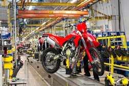 Ducati inicia produção da Desmo450 MX, a primeira motocross da marca