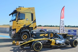Renault lança o T High Sport Racing