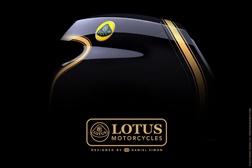 Lotus entra no mundo das duas rodas