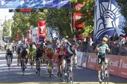 Bauhaus acelera e vence 6ª etapa da Volta a Portugal