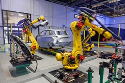 Grupo Renault lança o primeiro Metaverso industrial  - Até 2025 irá gerar poupanças de 320 milhões de euros
