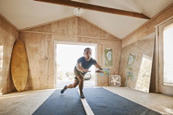 Merrell desafia-o a manter uma vida saudável dentro de portas