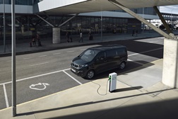 Novo Peugeot e-TRaveller - Viagens de nova geração