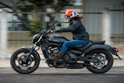 Teste Kawasaki Vulcan S - Cruiser universal