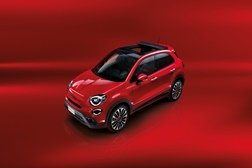 Novos 500X Hybrid e Tipo Hybrid: a gama FIAT está agora 100% eletrificada - Tecnologia de 48 Volts e segurança melhorada com tecnologias ADAS