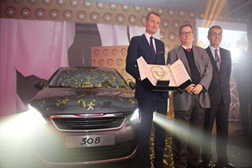 Peugeot 308 eleito Carro do Ano 2015 em Marrocos