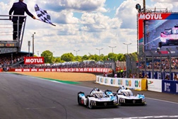 24 Horas de Le Mans: PEUGEOT 9X8 do Team Peugeot TotalEnergies cruzaram a linha de meta - Os 2 carros terminaram em 8º e 12º lugar