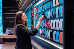 Nissan City Hub faz a sua estreia mundial  - Uma forma diferente de comprar um carro