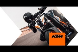 Primeiras imagens da nova KTM 1290 Super Duke R