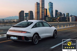 IONIQ 6 com segurança cinco estrelas no Euro NCAP - Distinguiu-se nas categorias "Ocupante adulto", "Ocupante criança" e "Assistência à segurança"