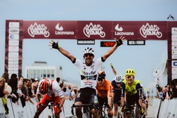 Taça de Portugal - Leangel Linarez vence Clássica de Viana ao sprint