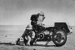 À volta do mundo em moto - Documentário de 1932 (vídeo)