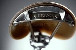 Brooks Cambium: Selim flexível e inquebrável