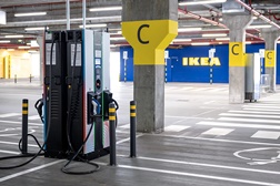Galp e IKEA criam maior rede de carregamento privada de VE em Portugal - Instalação de 278 pontos de carregamento nos parques de estacionamento de lojas IKEA de Norte a Sul do país.