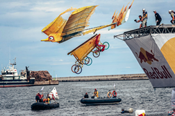 Selecionados os finalistas para o Red Bull Flugtag Lisboa - No dia 7 de Setembro, a partir das 13h, com entrada livre
