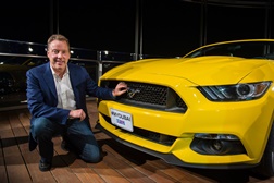 Novo Mustang Apresentado no Burj Khalifa, o Edifício Mais Alto do Mundo