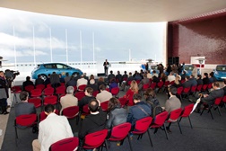 Nissan comemora 10 anos de entrega dos primeiros 10 LEAF em Portugal - E avança para o ARIYA o primeiro crossover totalmente elétrico