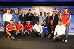 Equipa HRC presente na apresentação oficial do Dakar 2014 em Paris