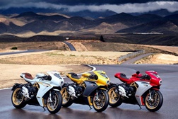 MV Agusta introduz variante S na gama Superveloce 800