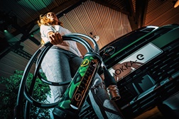 Carregador universal Opel - Um ‘canivete suíço’ da mobilidade elétrica