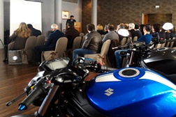 Suzuki reúne rede de concessionários