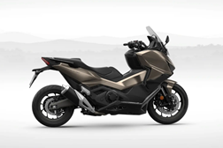 Honda Forza 750