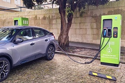 MOBI.E inaugura novo hub de carregamento em Matosinhos - Instalado na Rua Dr. Manuel Rodrigues de Sousa