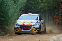 Ricardo Sousa Campeão Nacional Junior - Num Peugeot 208 R2