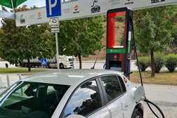 Repsol, Brisa e EDP Comercial inauguram 2 pontos de carregamento ultrarrápidos - Áreas de serviço de Penafiel