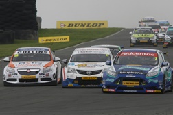 Dunlop reeleita fornecedora oficial de pneus do BTCC