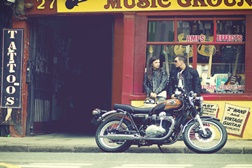 Kawasaki anuncia o fim da W800 com uma edição muito especial.