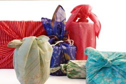 Embrulhos para a Páscoa no Museu do Oriente