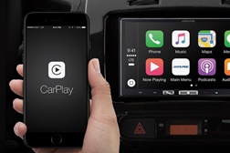 Android Auto e Apple CarPlay mais perigosos que condução sob efeito de alcool ou canábis