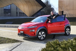 A Hyundai Motor com nova parceria pan-Europeia com Bertrand Piccard - O aventureiro bateu recentemente recorde de distância de veículo de hidrogénio