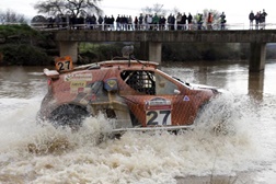 Caze Nissan Buggy de Jean Brochard vence as 24 Horas TT Vila de Fronteira