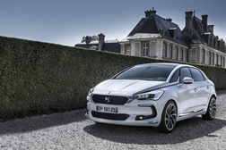 Novo DS 5: O primeiro modelo integralmente DS chega a Portugal