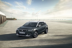Novo Seat Arona renovado  - Visual mais imponente e design interior completamente redesenhado