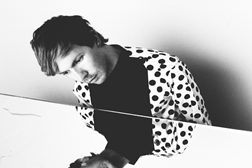 Beck está de volta com novo álbum “Colors"
