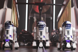 Robôs Lego tocam tema de Star Wars