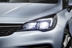 Novos Opel Corsa e Opel Astra com faróis de LED - Em nome da eficiência: poupam energia