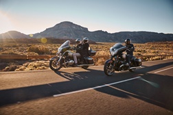 A família BMW R 18 cresce em 2022 com chegada da Transcontinental e R 18 B